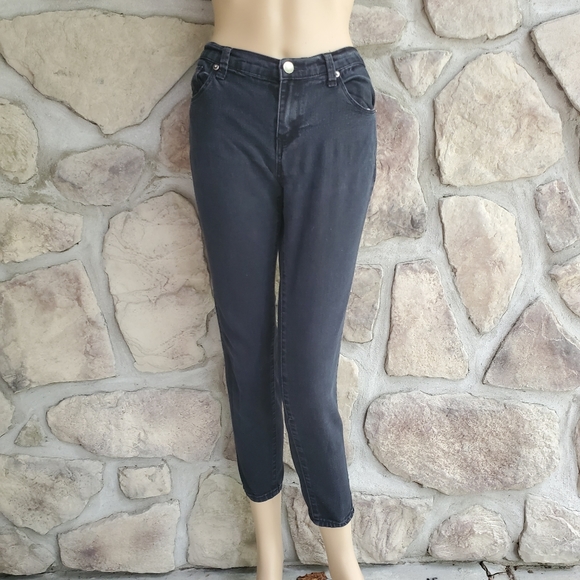 FOREVER 21 | Washed Black Skinny Jeans - Picture 1 of 8